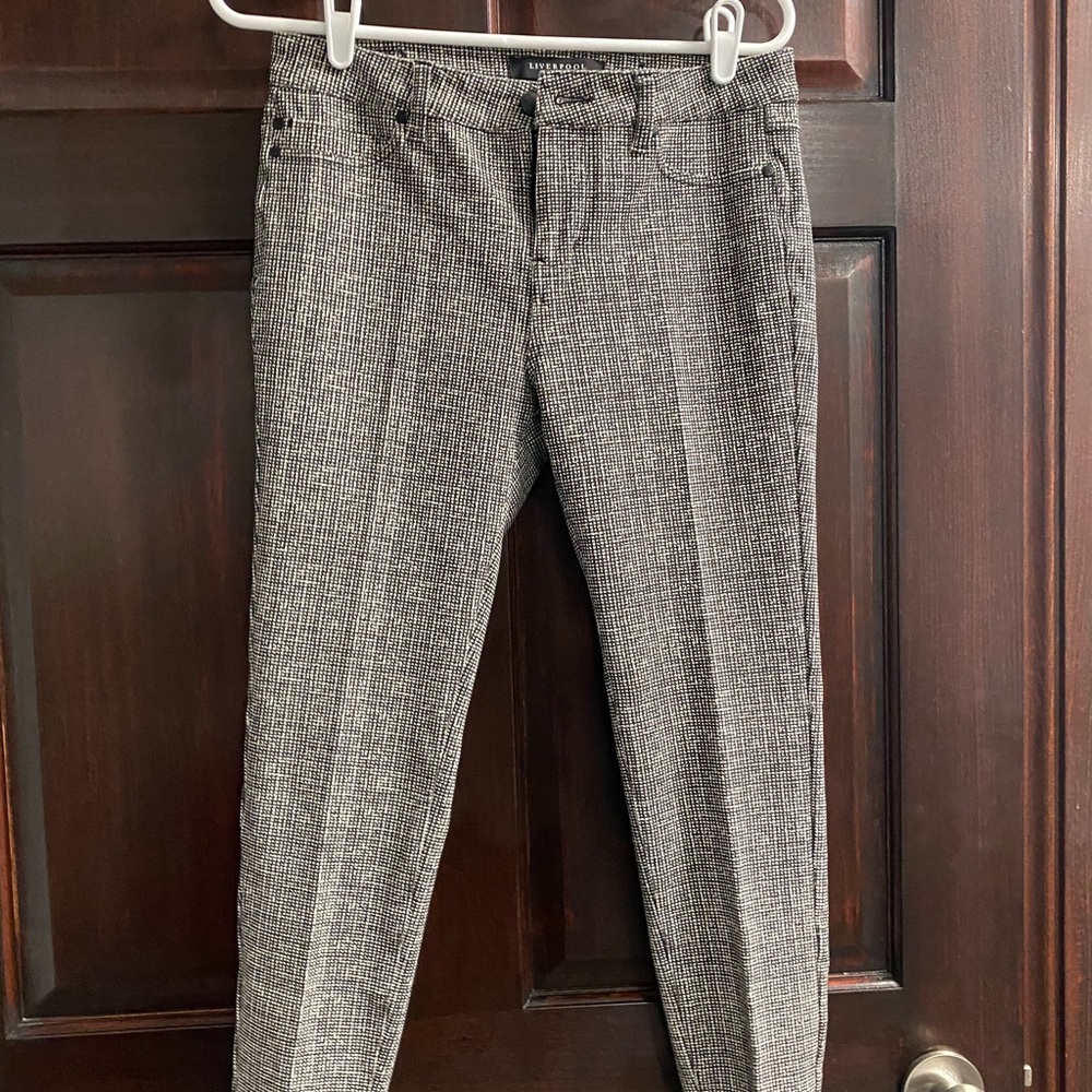 Liverpool Black and white square pants sz 6/28